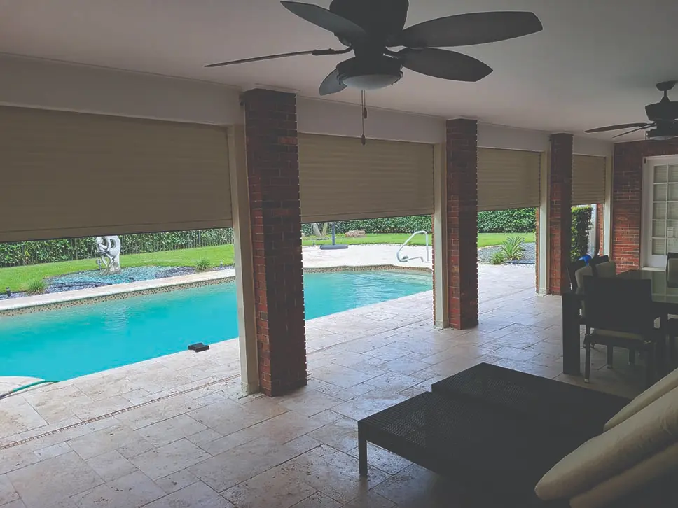 corradi-retractable-pergola-edgewater