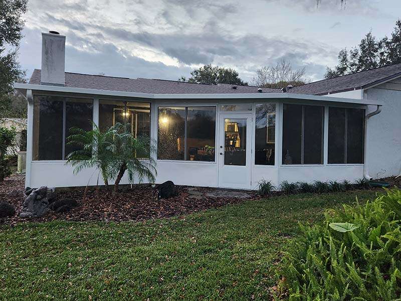 pool-deck-enclosure-central-florida